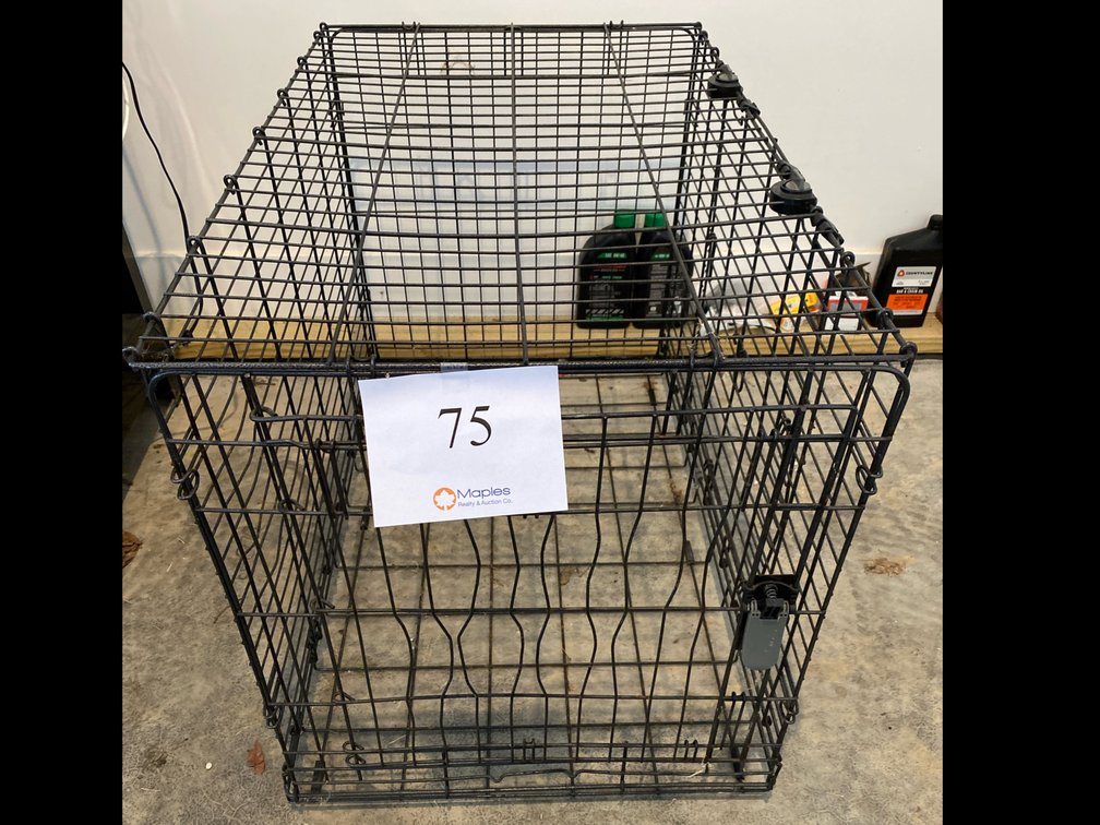 DOG KENNEL 25”H x 22”W x 36”D