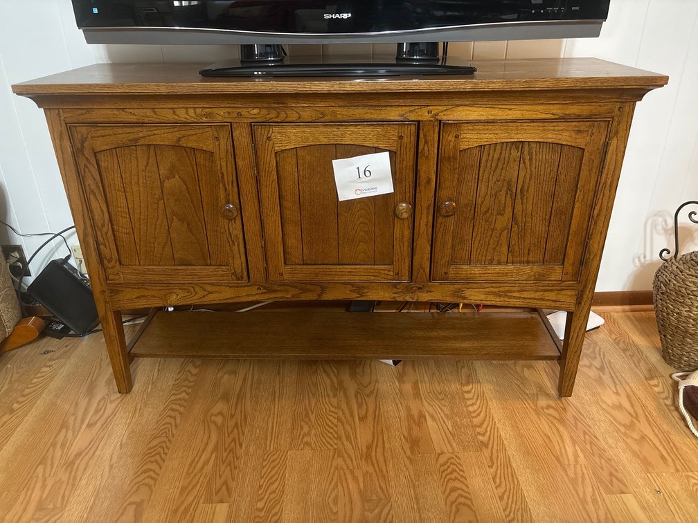 Wooden Entertainment Stand 