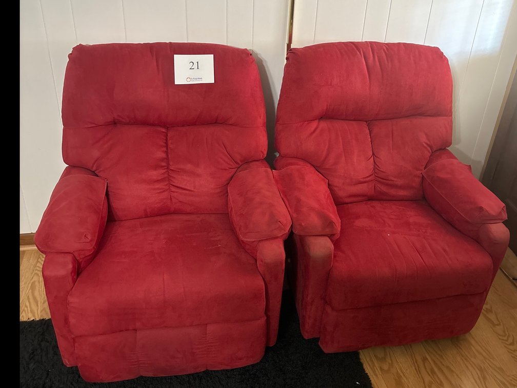 2 Red Recliners