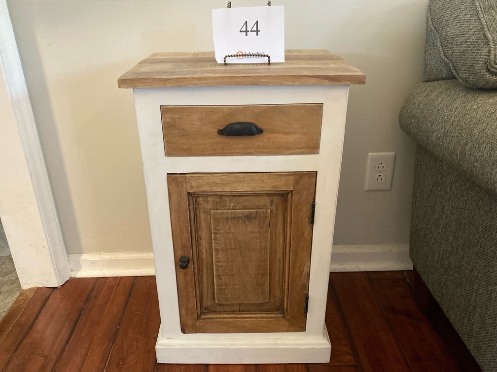 WOOD AND WHITE COLORED CABINET 28”H x 17”W x 14”D