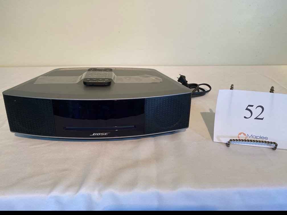 BOSE WAVE MUSIC SYSTEM WITH REMOTE