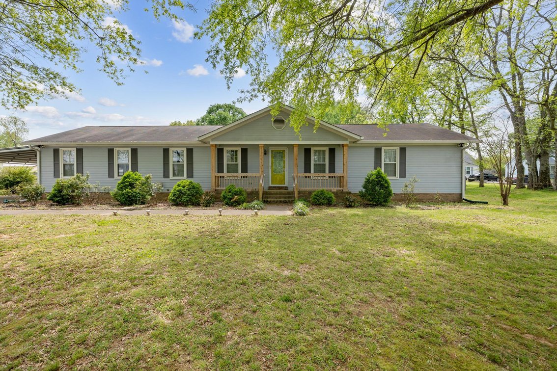 7743 Franklin Rd