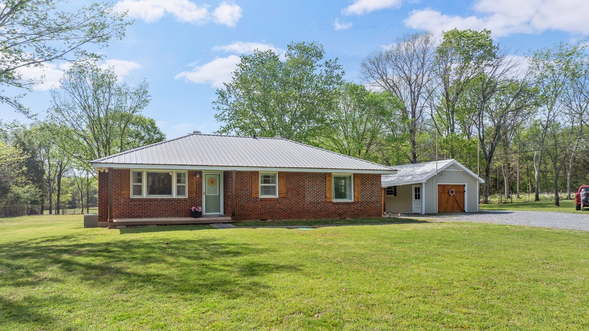 6343 N. Lamar Rd