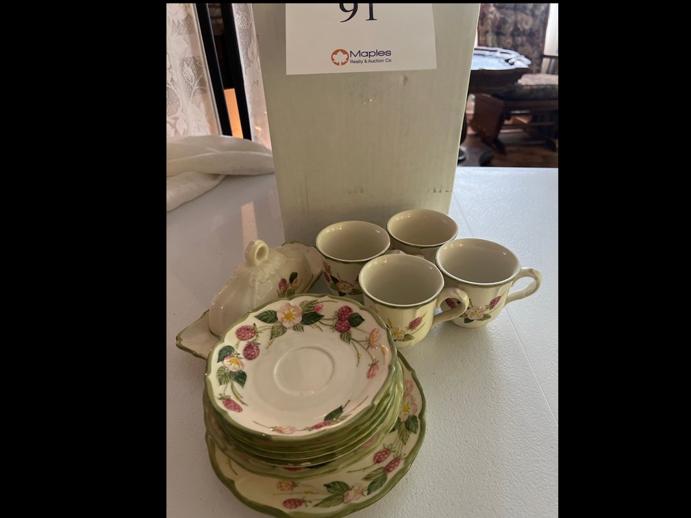 Cups/dishes