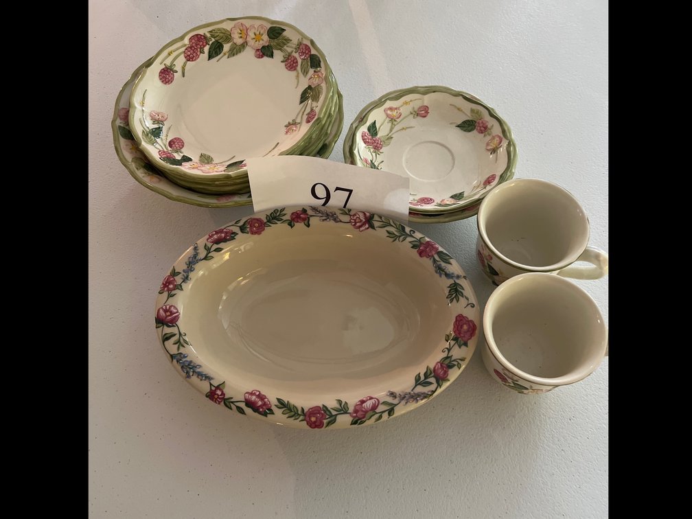 Dishware