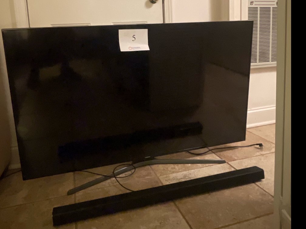 Samsung TV and Soundbar 