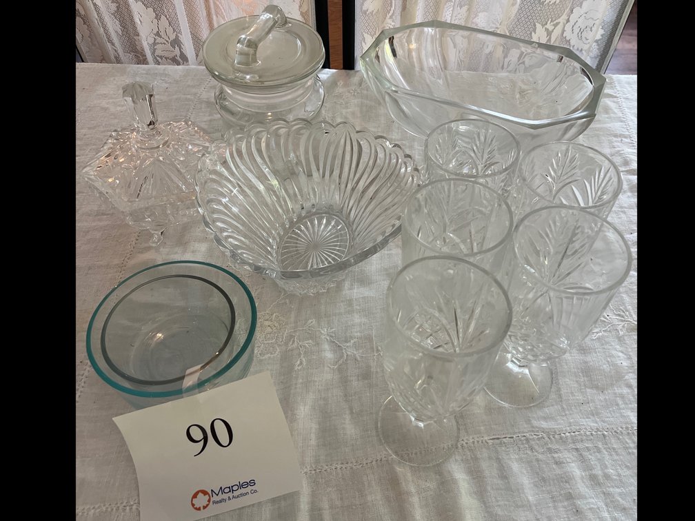 Cups/Candy Tray