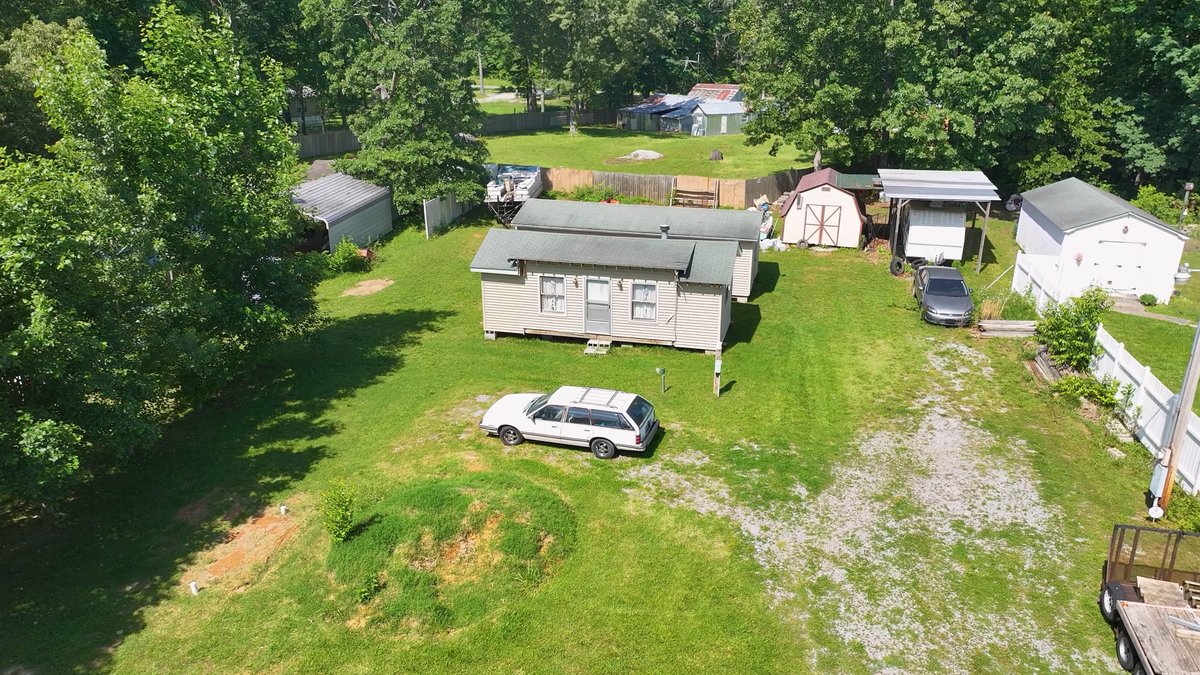 651 Lakeshore Dr.