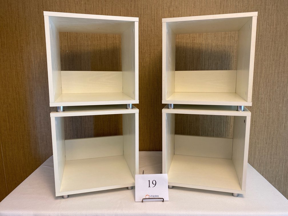 WHITE STACKABLE SQUARE SHELVES (ONE MEASURES14”x14” )