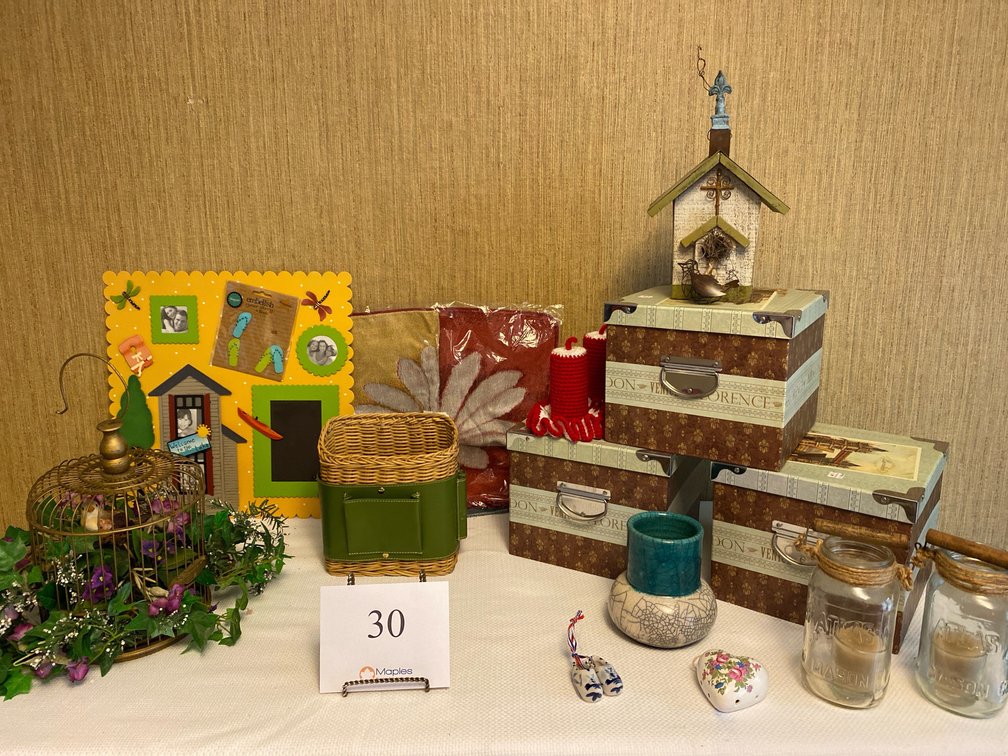 LIBERTY BELL-MUSIC BOX, STORAGE BOXES, 2 BIRD HOUSES, PILLOW COVER, VASE, 2 ORNAMENTS 