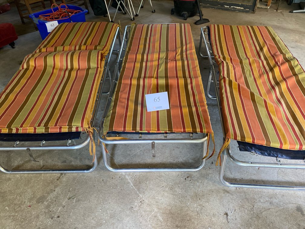 3 COTS 6”LONG 25”WIDE