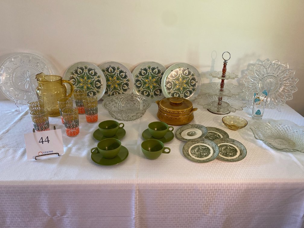 VINTAGE SERVING DISHES 