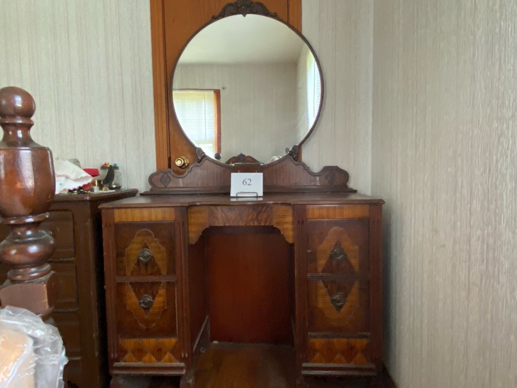 VINTAGE DRESSER WITH MIRROR MATCHES LOT# 61 and 41.  68”Hx42”Wx17”D