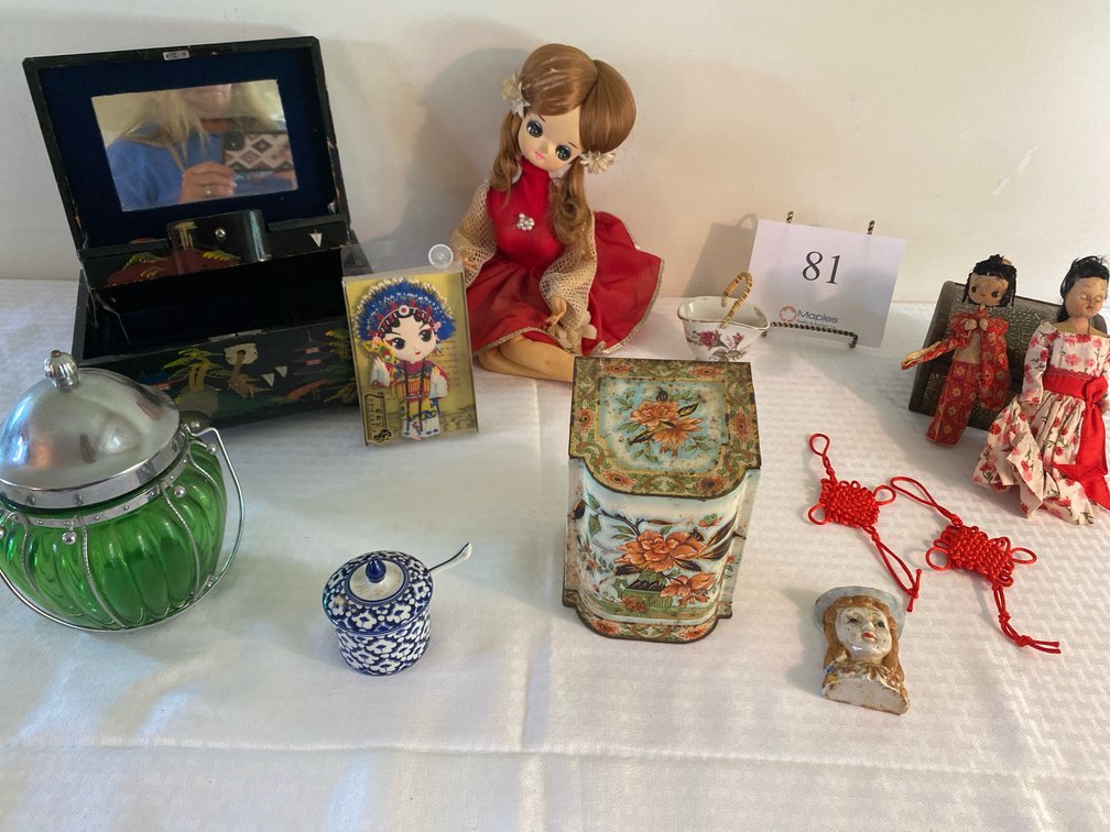  JAPANESE DOLLS, VINTAGE MADE IN JAPAN EMERALD GREEN GLASS MUSICAL BISCUIT JAR, JAPANESE JEWELRY BOX, JAPANESE WALL HANGINGS  