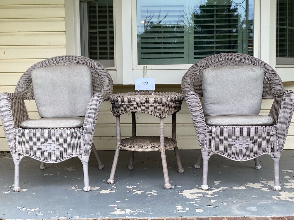 3 PIECE WICKER PATIO SET 