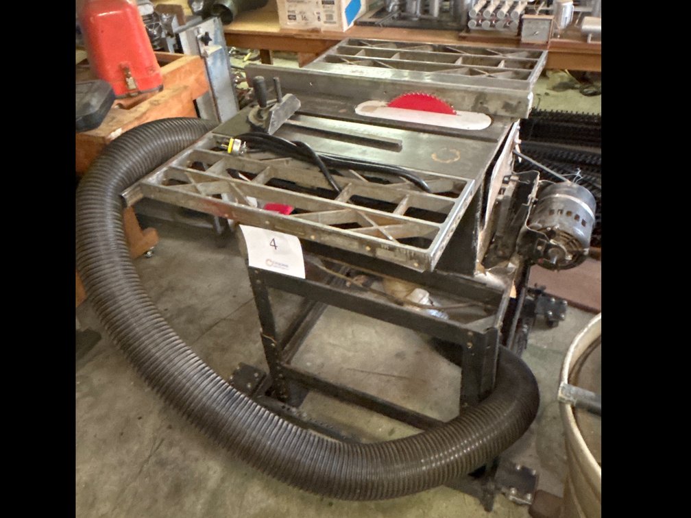 Table saw 