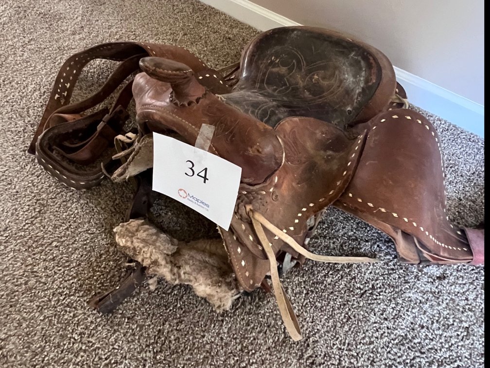 Saddle