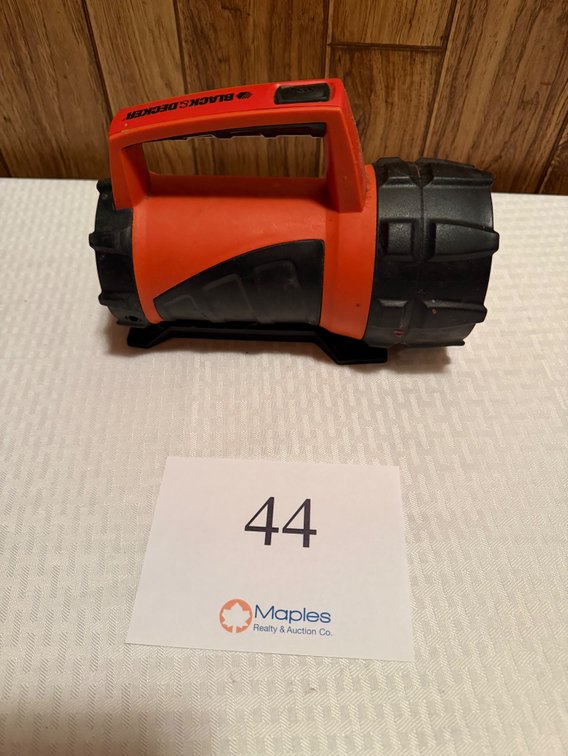 Black and Decker 4-D beam lantern