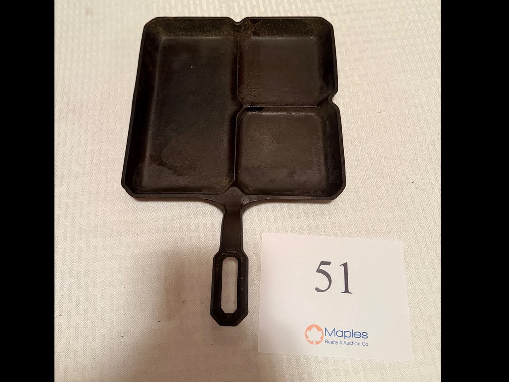 Griswold “colonial” breakfast skillet 