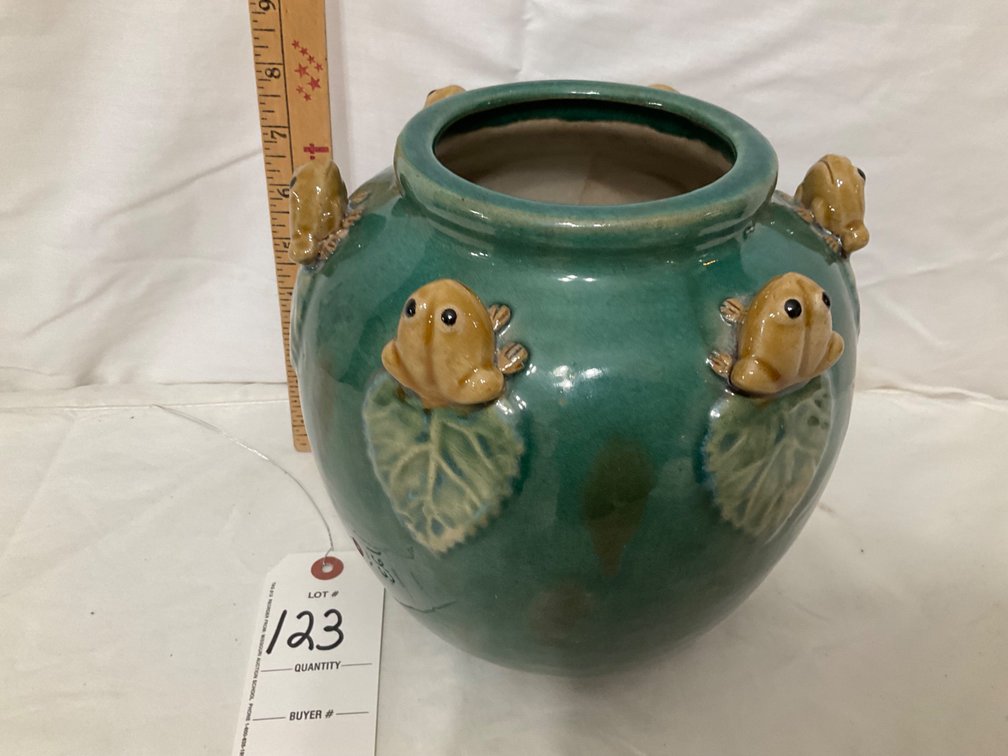 Lot 123