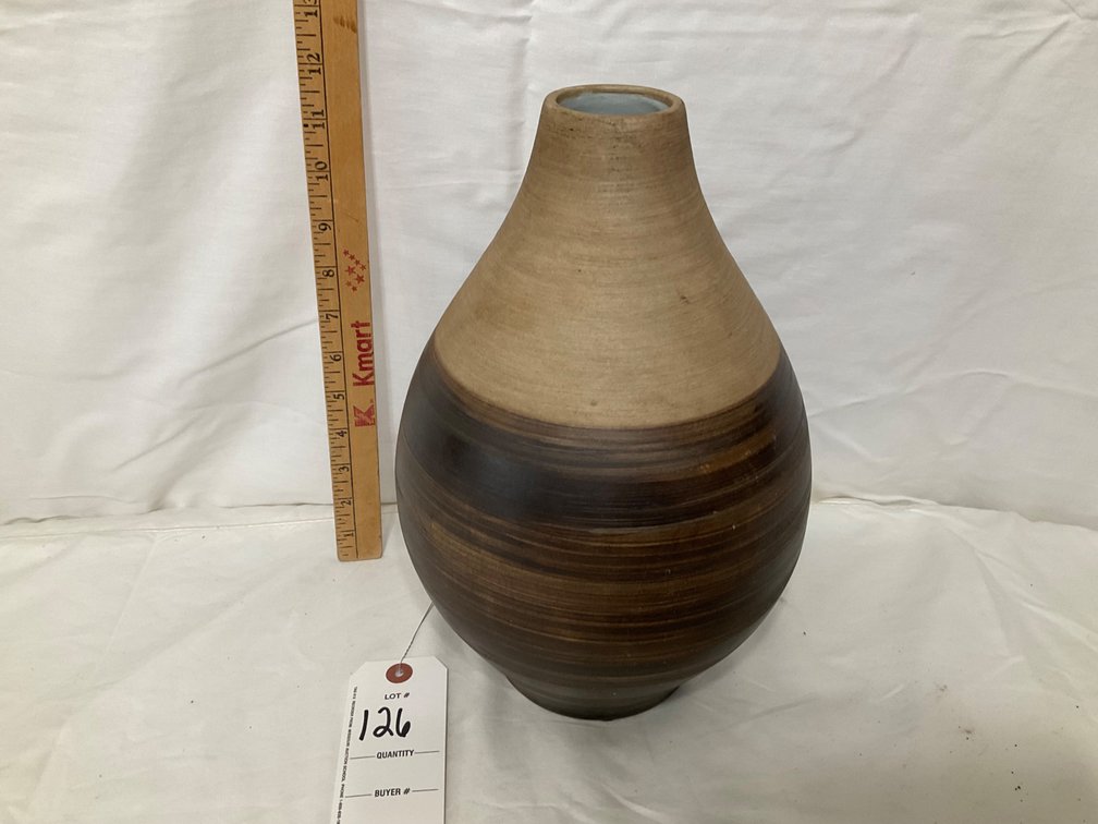 Lot 126