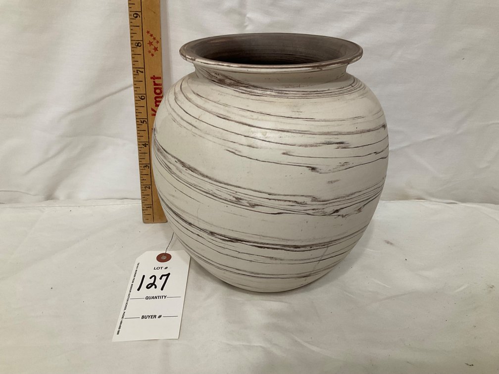 Lot 127