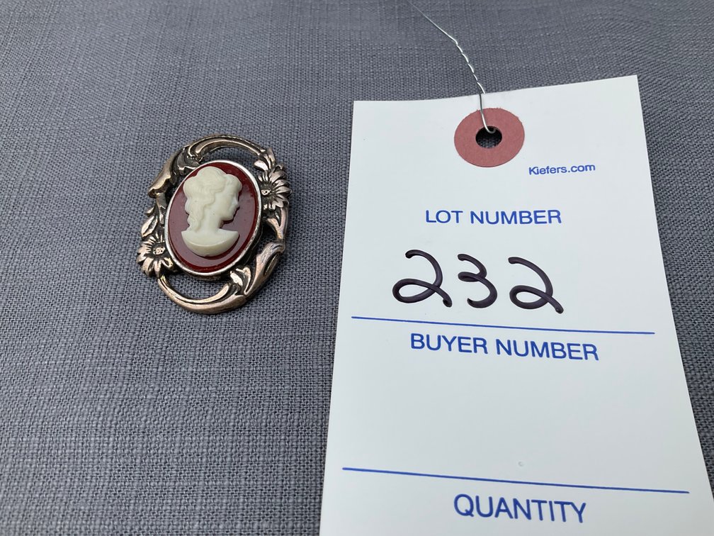 Lot 232