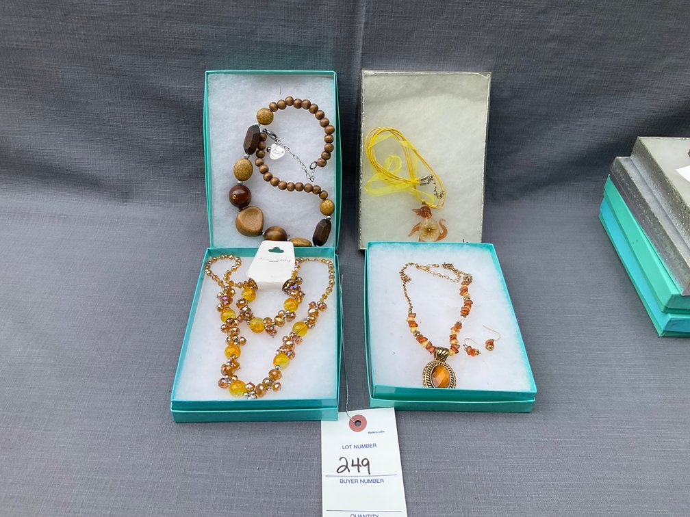 Lot 249