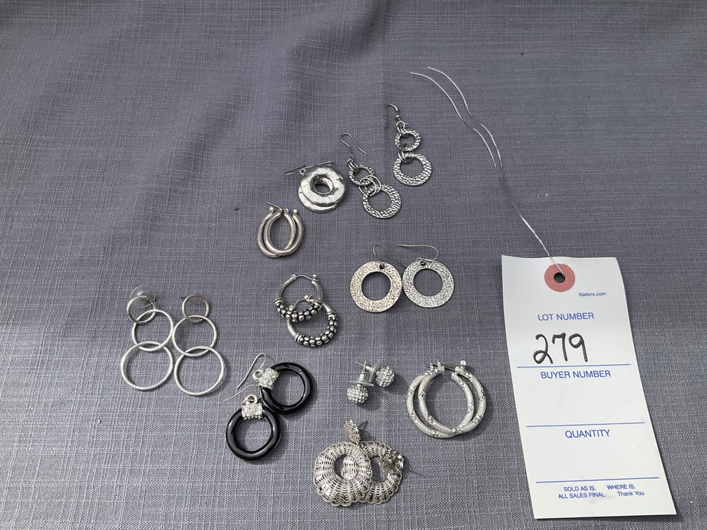 Lot 279