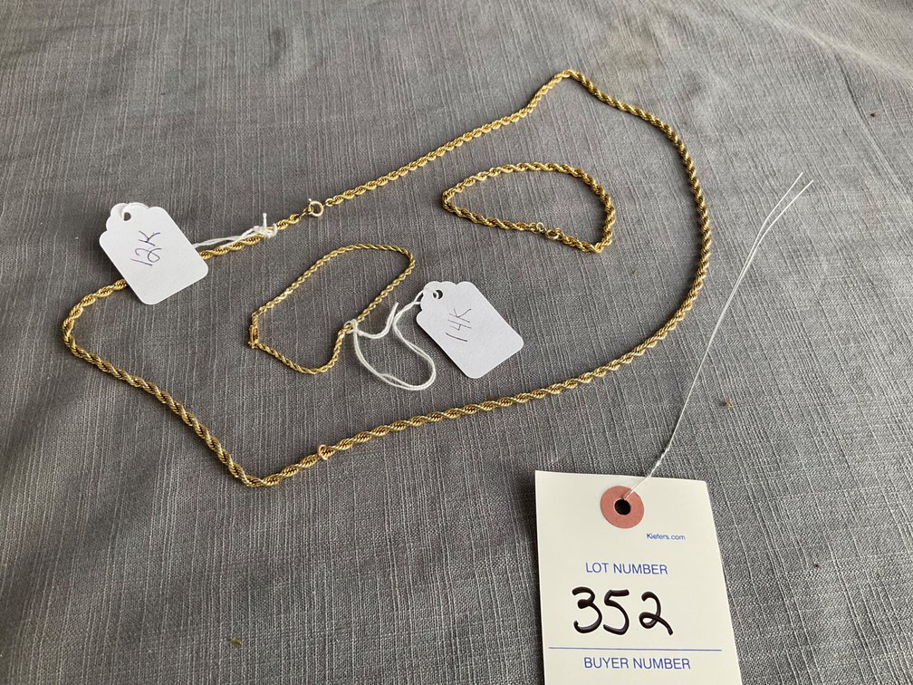 Lot 352