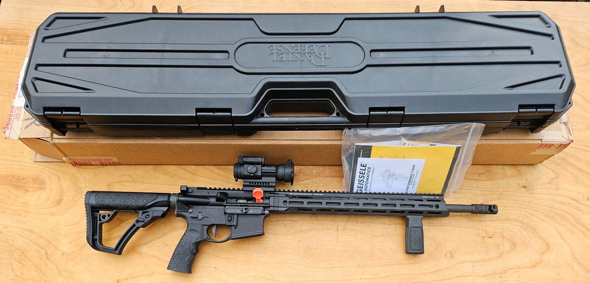 Daniel Defense DDM4 223/556 AR15