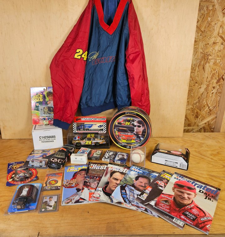 Assortment of Nascar Items