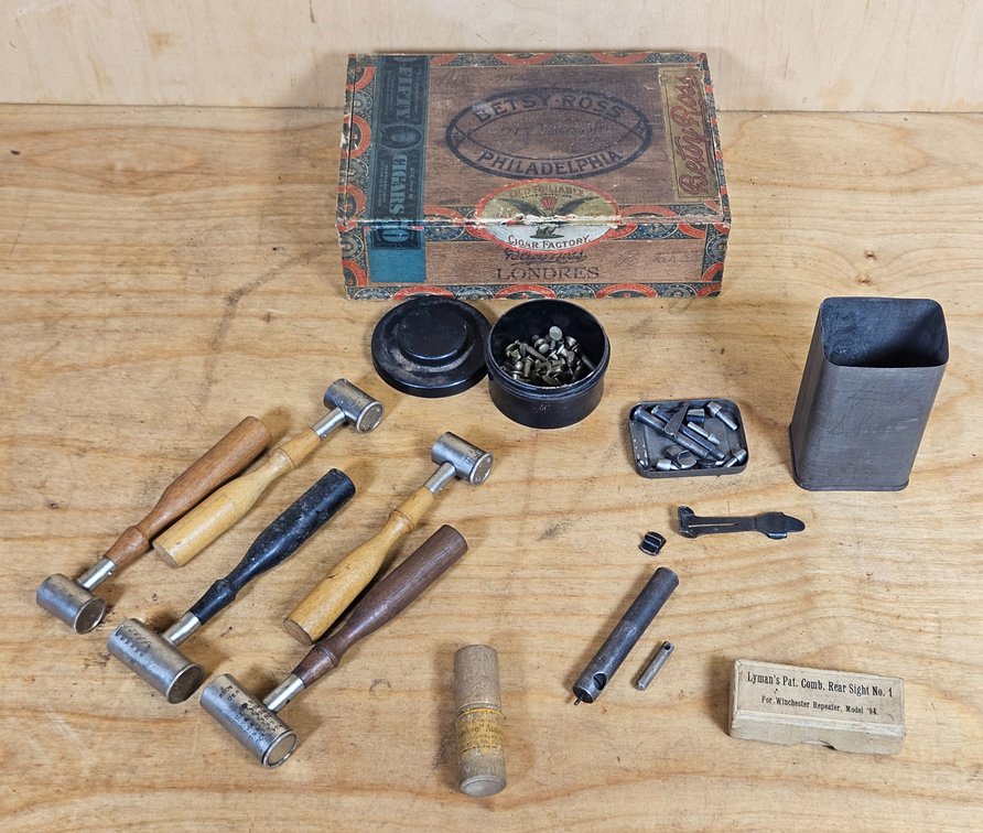 Powder Scoops & Parts
