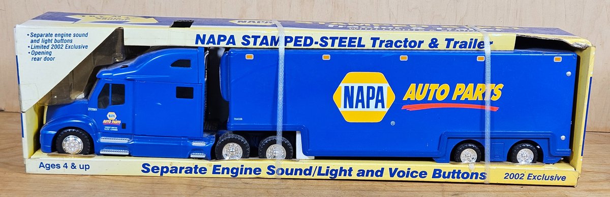 Napa Tractor Trailer Truck First Gear 2002