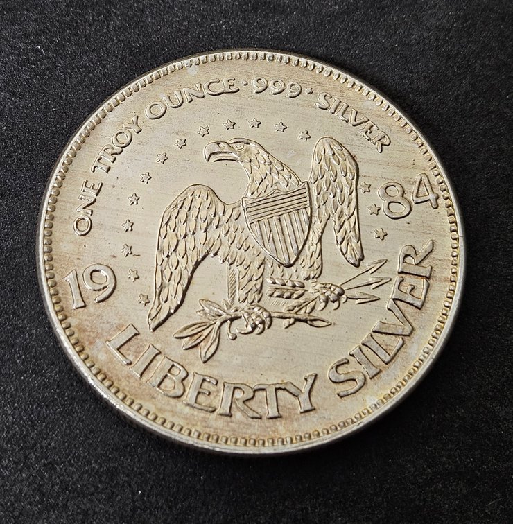 1984 1oz .999 Silver Coin