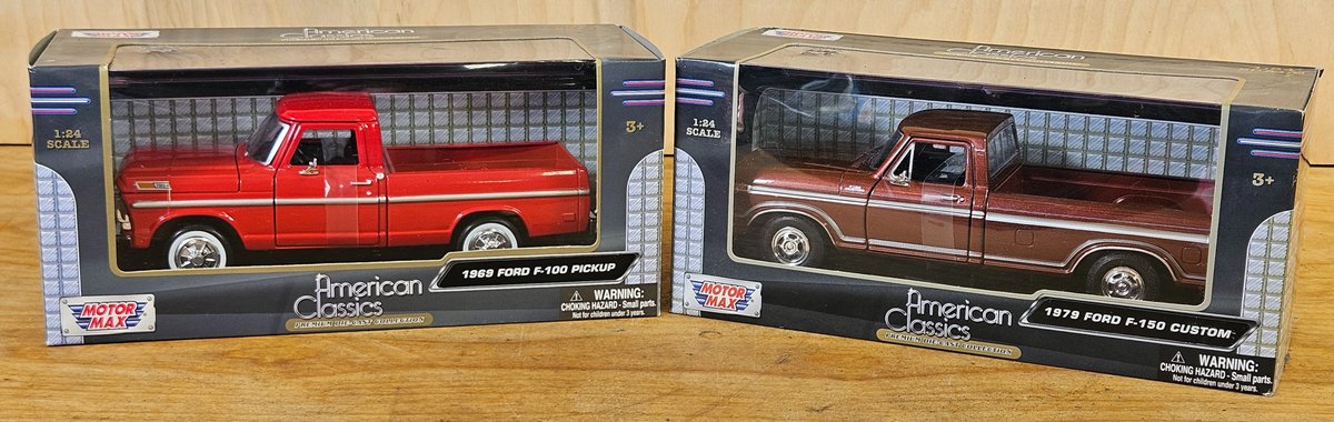 Ford 1969 F100 & 1979 Ford F150 1/18th