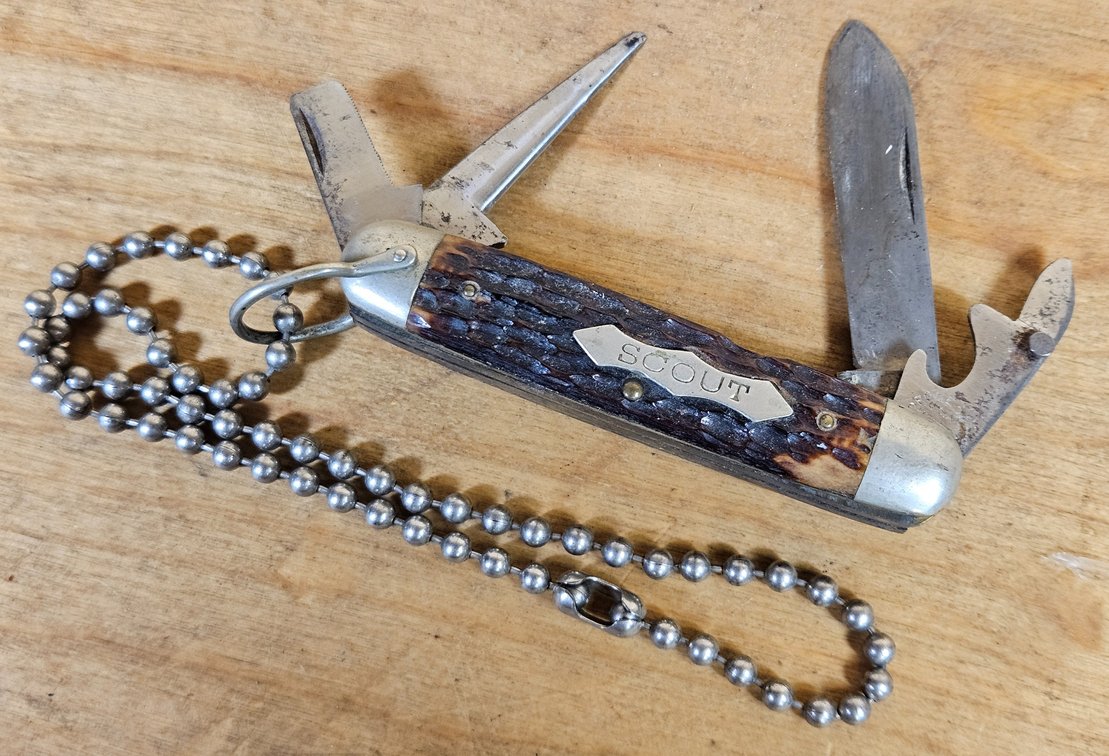 Scout Folding Pocket Knife