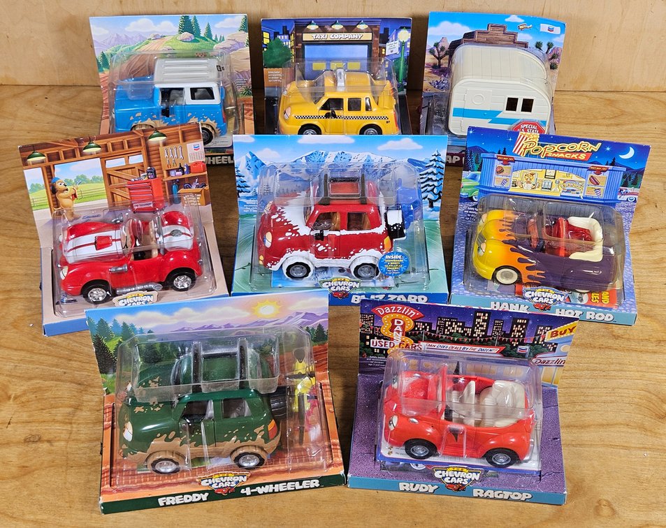 Lot of 7 Chevron Cars