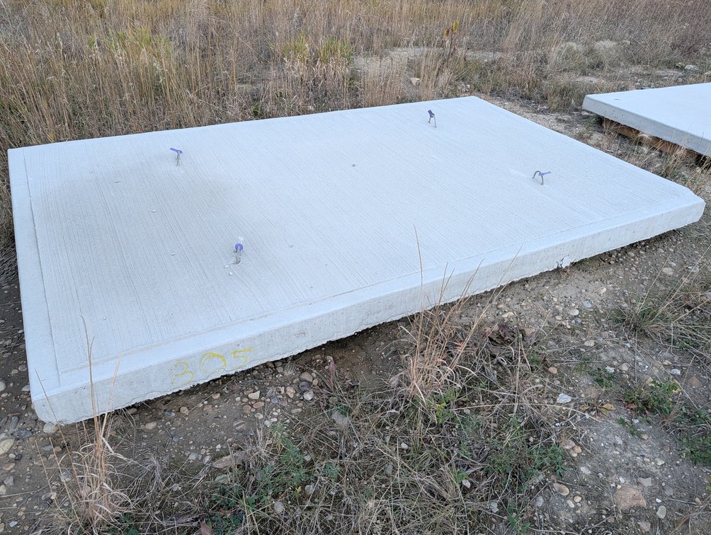 *OFFSITE* Precast Concrete Slab 10FT x 6FT x 5"  - Located at D&M Concrete West Of Lacombe