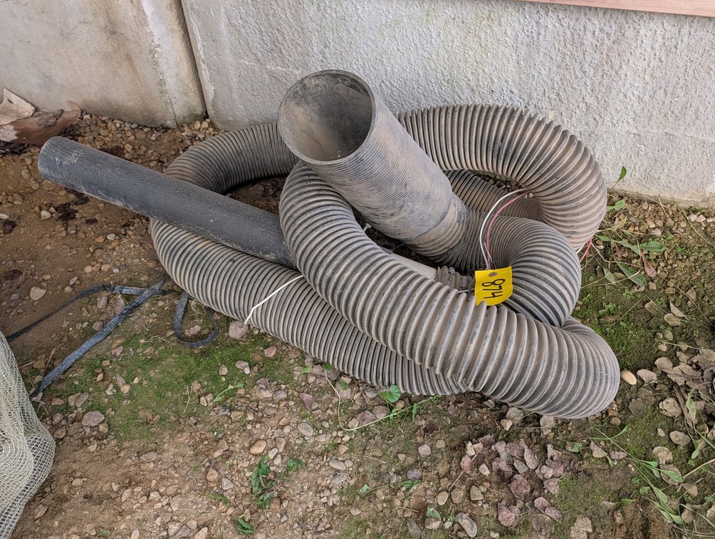 *OFFSITE* Flex Hose  - Located at D&M Concrete West Of Lacombe