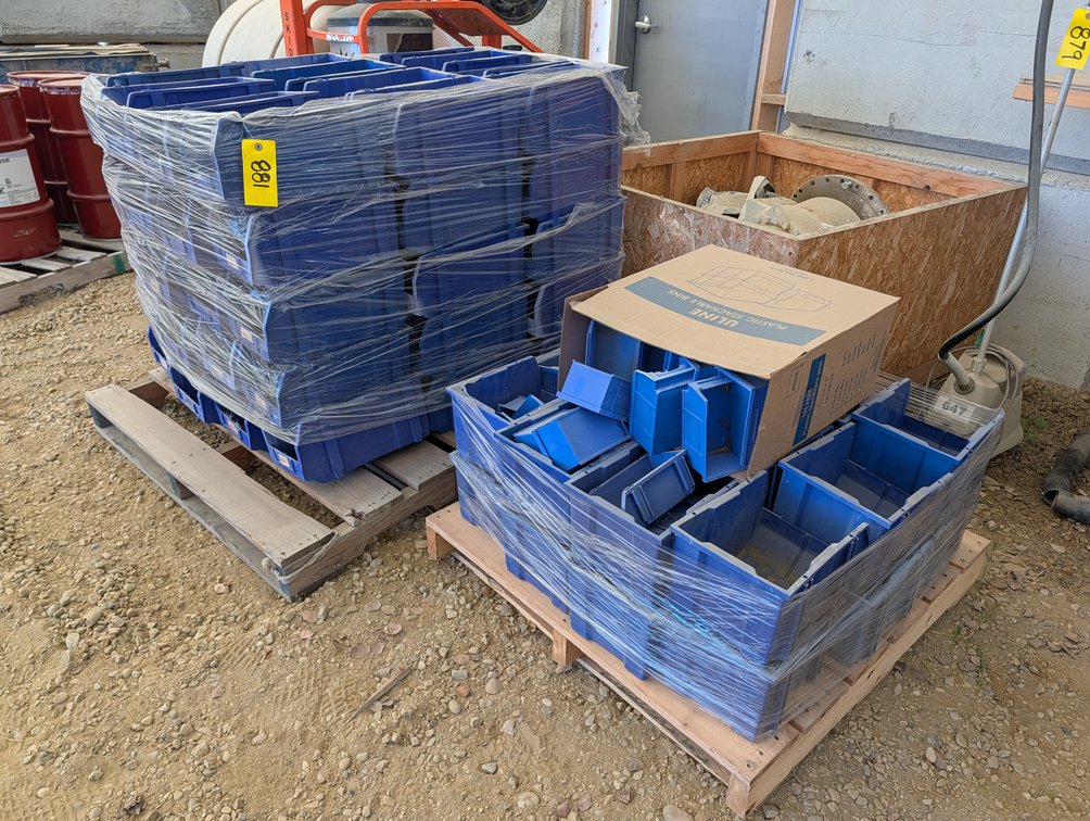 *OFFSITE* L/O Assorted Poly Storage Containers  - Located at D&M Concrete West Of Lacombe