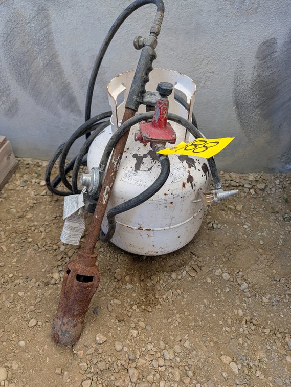 *OFFSITE* LPG Tiger Torch w/ Hose and Regulator  - Located at D&M Concrete West Of Lacombe