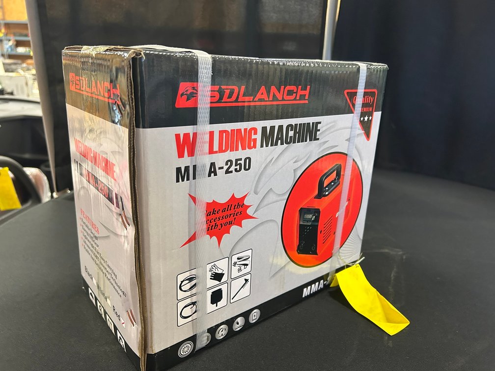 SD LANCH WLDING MACHINE MMA250