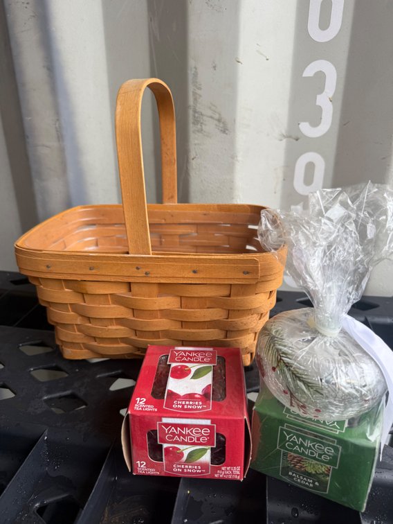 Woven Wood Splint Basket/ Yankee Candle Lot