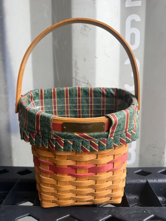 Longaberger 1998 Christmas Collection Glad Tidings Basket