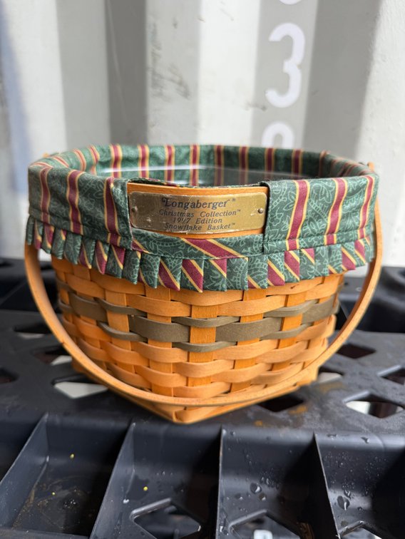 Longaberger 1997 Christmas Collection Snowflake Basket