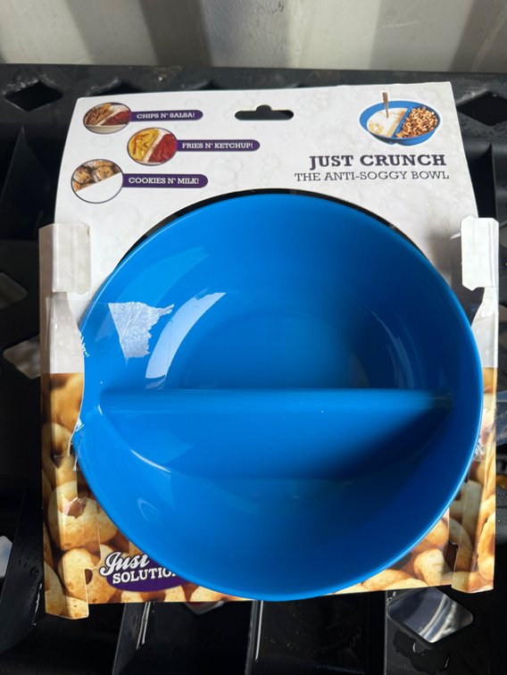 Just Crunch Anti-Soggy Divided Plastic Bowl