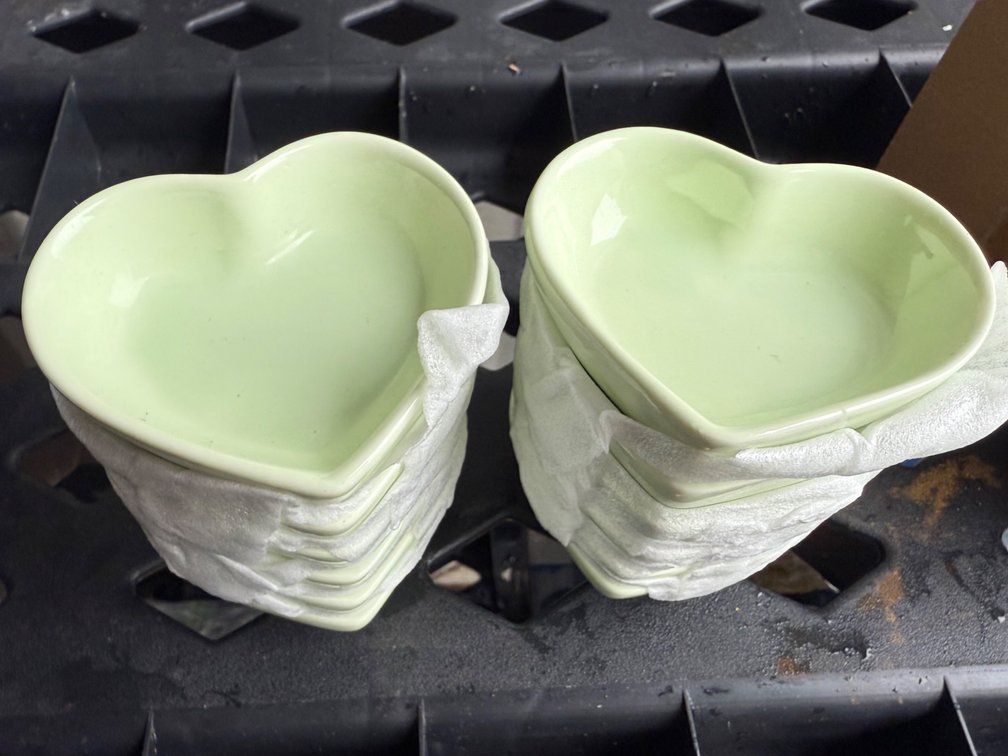 Light Green Glazed Ceramic Heart-Shaped Dishes