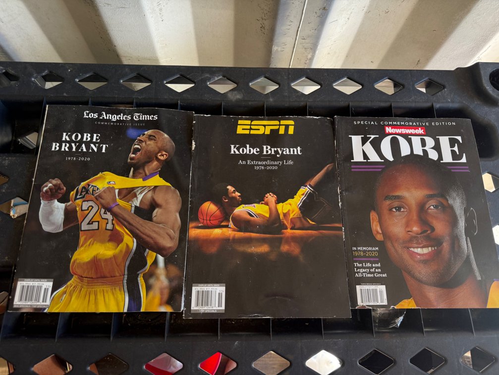 Kobe Bryant Commemorative Magazines