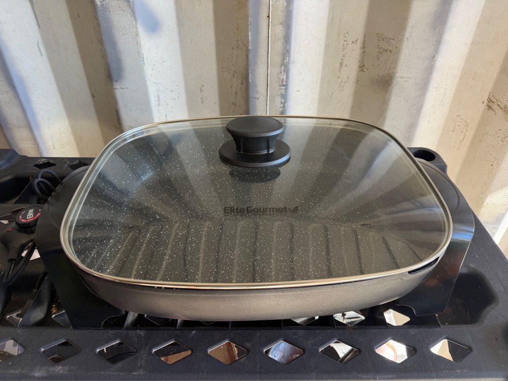 NEW  Electric Grill Skillet with Glass Lid